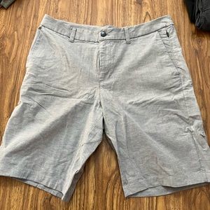 Lulu lemon shorts 34